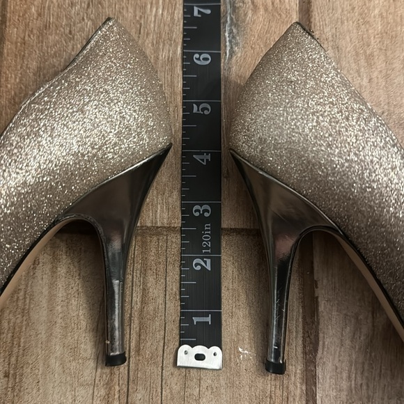 Kate Spade - women’s Size 5.5 Closed Toe Sparkle Heel - Picture 6 of 10